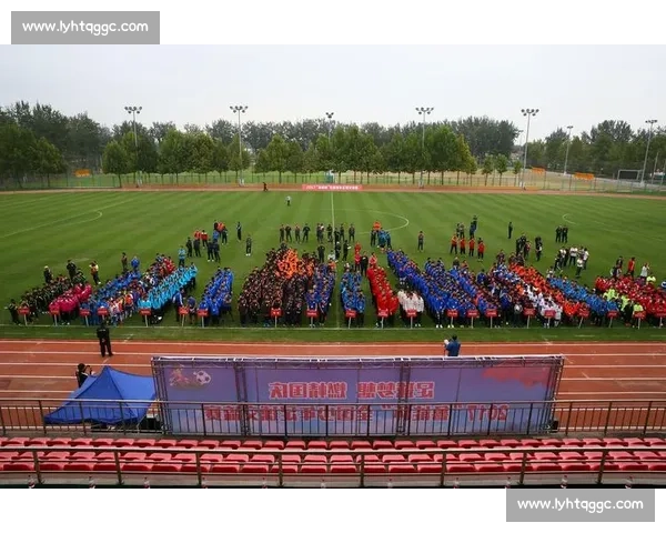 我爱湘潭我的家！2025 “迅达杯” 岳塘区足球联赛燃情开赛